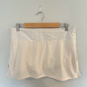 Lululemon White Tennis Skirt - Size 8